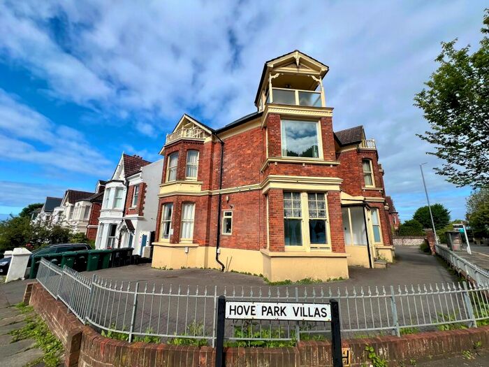 Studio To Rent In Hove Park Villas, Hove, BN3