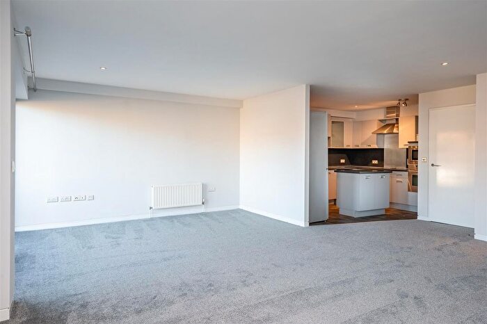 2 Bedroom Flat For Sale In Merchant Exchange, Bridge Street, York Centre, YO1