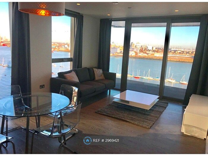 2 Bedroom Flat To Rent In Pilot Walk, London, SE10