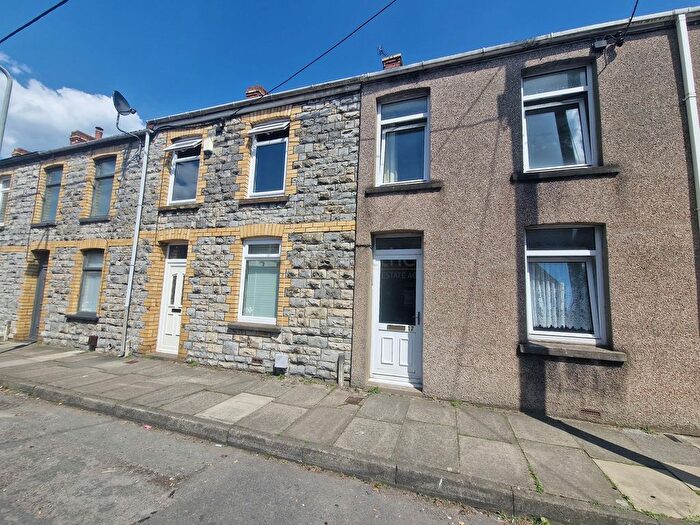 3 Bedroom Terraced House To Rent In Jenkin Street, Bridgend, Bridgend County., CF31