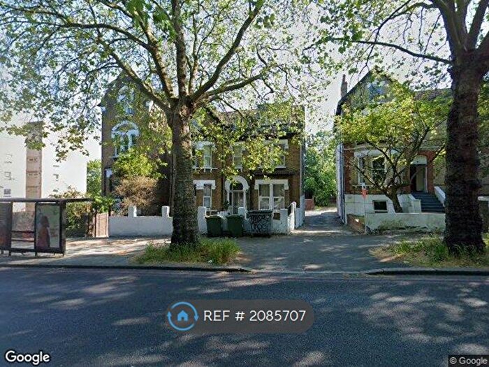 2 Bedroom Flat To Rent In Christchurch Road, London, SW2