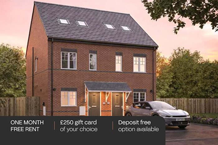 3 Bedroom Semi Detached House To Rent In Greenlock Place, Leeds, LS9