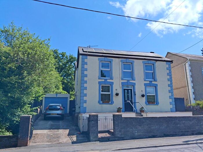 3 Bedroom Detached House For Sale In Commercial Road, Rhydyfro, Pontardawe, Swansea., SA8
