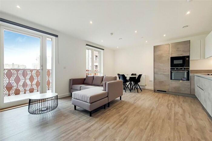 2 Bedroom Apartment To Rent In Fresh Wharf Road, Barking, Essex, IG11
