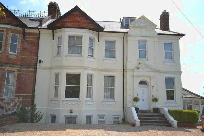 1 Bedroom Apartment To Rent In Caversham, Reading, RG4