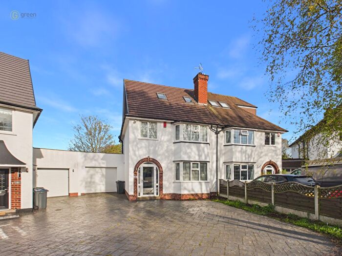 4 Bedroom Semi Detached House For Sale In Heathlands Crescent, Sutton Coldfield, B73