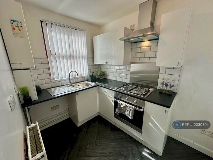 1 Bedroom Flat To Rent In Merton Road, Bootle, L20