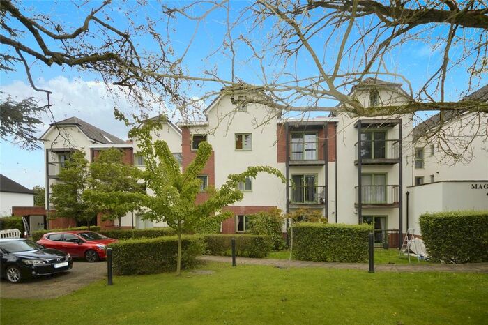 2 Bedroom Flat To Rent In Muchall Road, Wolverhampton, West Midlands, WV4