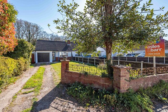 2 Bedroom Bungalow For Sale In Hackington Road, Canterbury, CT2