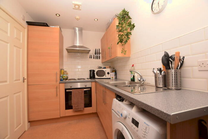 1 Bedroom Ground Flat To Rent In Fishponds Road, Fishponds, BS16