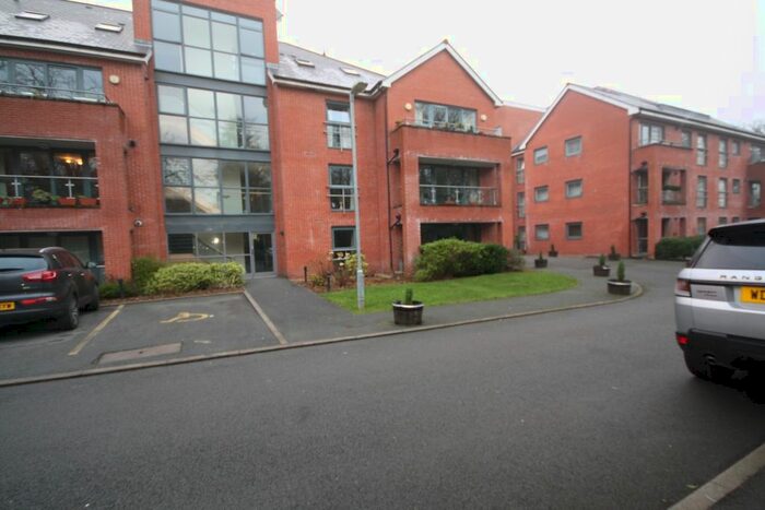 2 Bedroom Flat To Rent In Merryfield Grange, Bolton, BL1