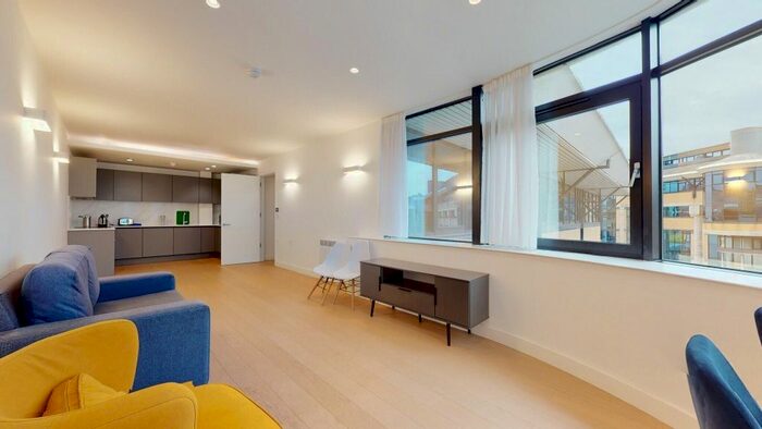 2 Bedroom Flat To Rent In New Horizons Court, Brentford, TW8