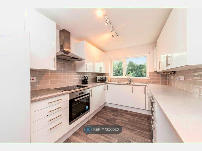 5 Bedroom Semi-Detached House To Rent In Coronation Avenue, Bath BA2