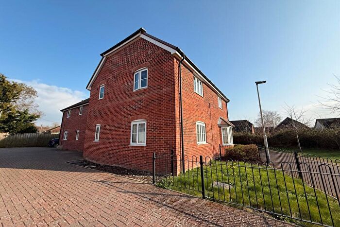 1 Bedroom Flat For Sale In Downton, SP5