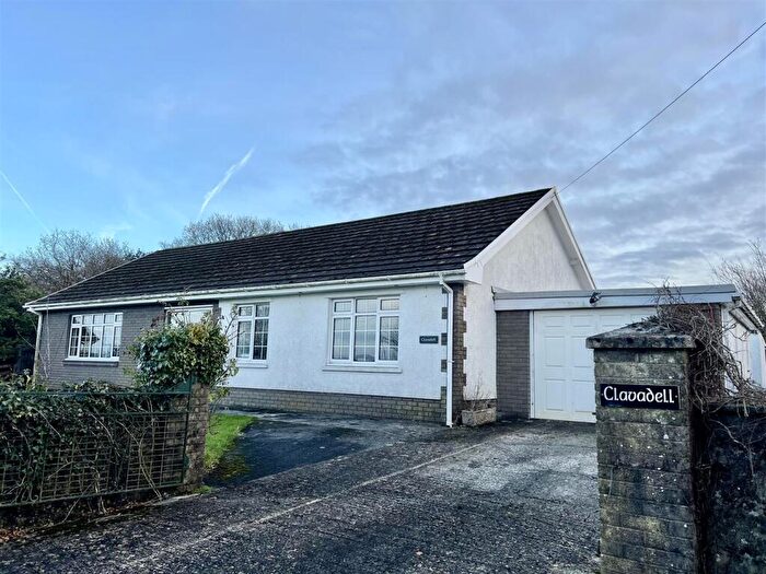 4 Bedroom Detached Bungalow For Sale In Caerbryn Terrace, Caerbryn, Ammanford, SA18