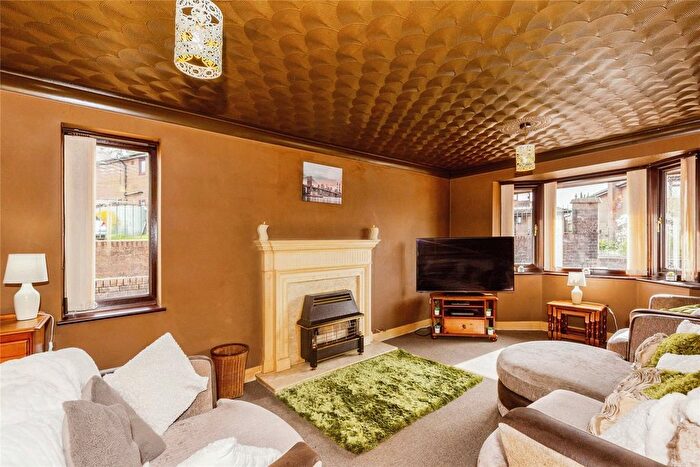 4 Bedroom Detached House For Sale In Newnham Crescent, Sketty, Swansea, SA2