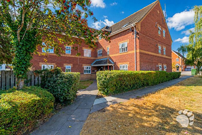 2 Bedroom Flat For Sale In Stafford Green, Langdon Hills, SS16