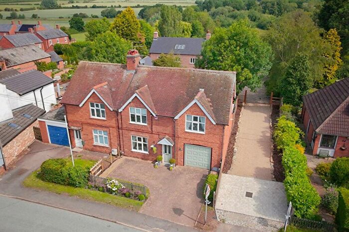 3 Bedroom Semi-Detached House To Rent In West End, Long Whatton, LE12