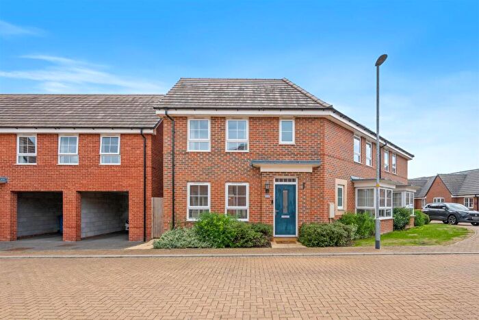 3 Bedroom Semi Detached House For Sale In - Haddon Avenue, Barton Seagrave, NN15