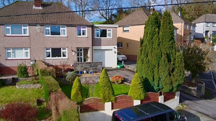 4 Bedroom Semi-Detached House For Sale In Hill Drive, Llantwit Fardre, Pontypridd, CF38