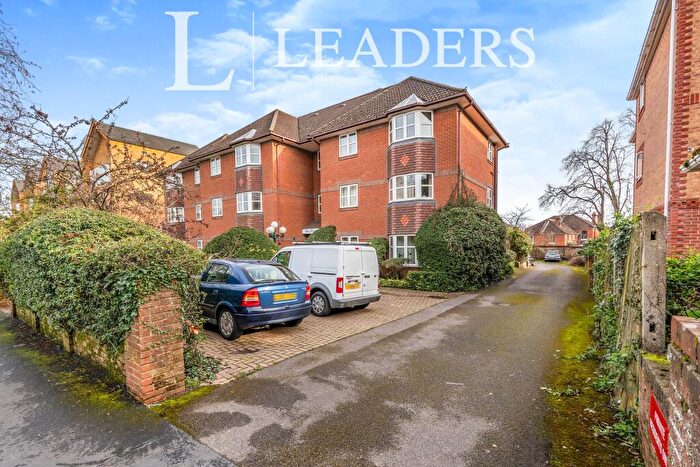 1 Bedroom Flat To Rent In West Park Lodge, Westwood Road, Southampton, SO17