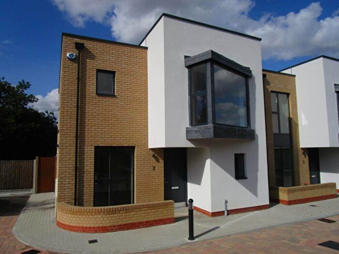 4 Bedroom Detached House To Rent In Off Adalia Crescent, Leigh On Sea, SS9