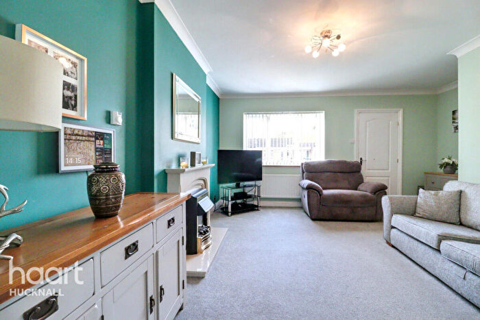 4 Bedroom Semi-Detached House For Sale In Christchurch Road, Nottingham, NG15