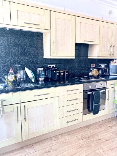 2 Bedroom Apartment To Rent In Fellowes Place, PL1