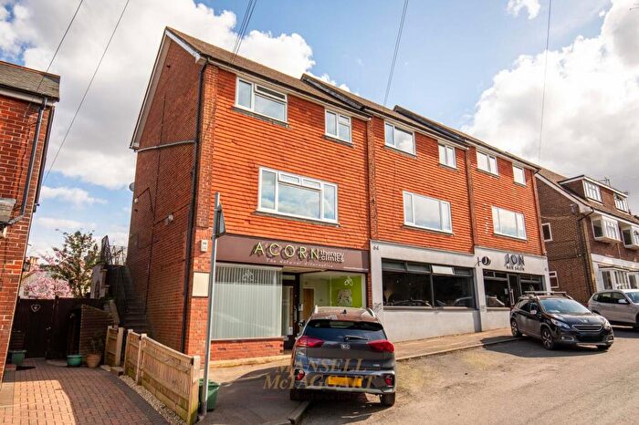 3 Bedroom Flat For Sale In Maypole Road, Ashurst Wood, RH19