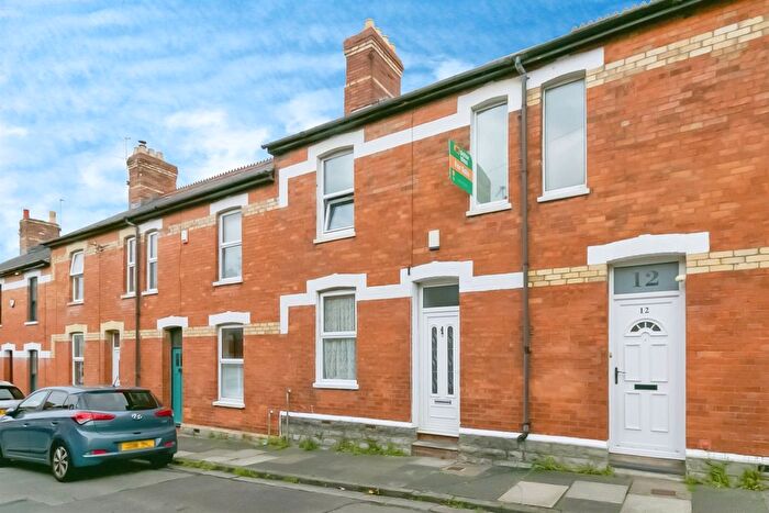 2 Bedroom Terraced House For Sale In Machen Street, Penarth, CF64