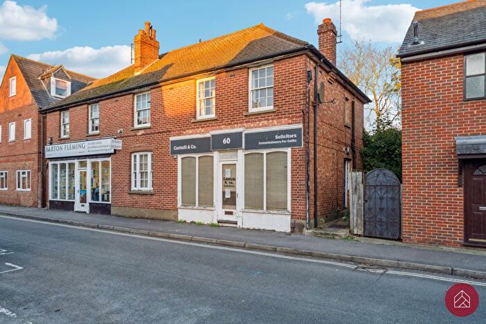 2 Bedroom Semi Detached House For Sale In North Street, Bicester, OX26