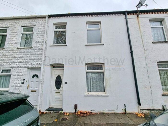 2 Bedroom Terraced House To Rent In Davies Street, Barry, CF63