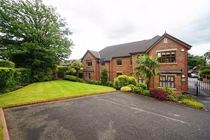 2 Bedroom Apartment To Rent In Cherry Gardens, Heaton, BL1