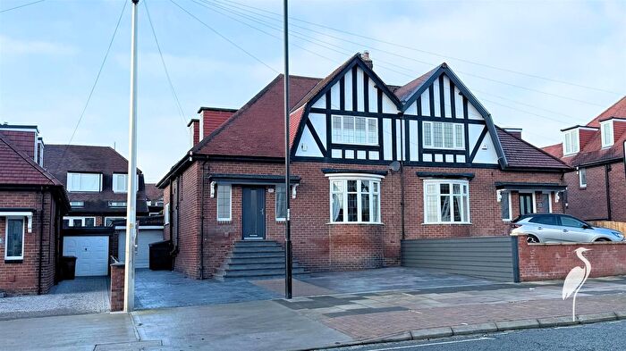 3 Bedroom Semi Detached House For Sale In Newcastle Road, Fulwell, Sunderland, SR5