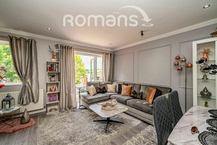 2 Bedroom Terraced House To Rent In Arundel Road, HP12