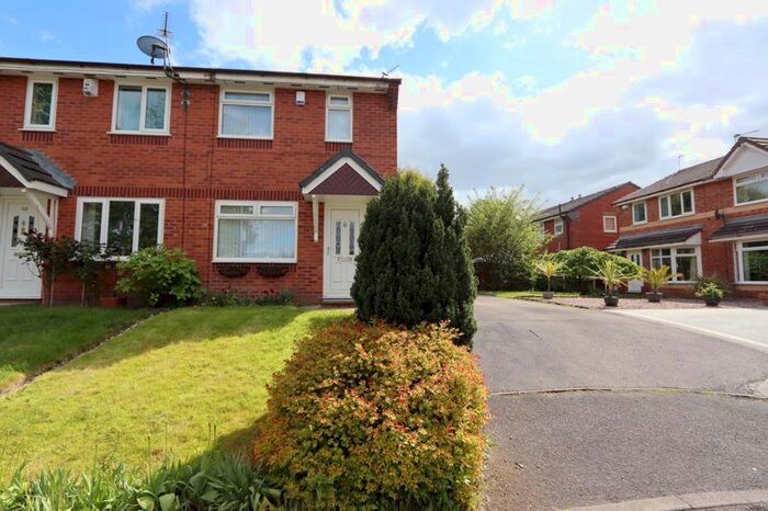 2 Bedroom Semi-Detached House To Rent In Sutherland Street, Eccles, Manchester, M30