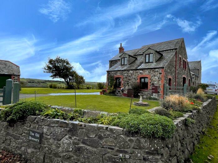 3 Bedroom Detached House For Sale In Five Miles From The Coast., EX23