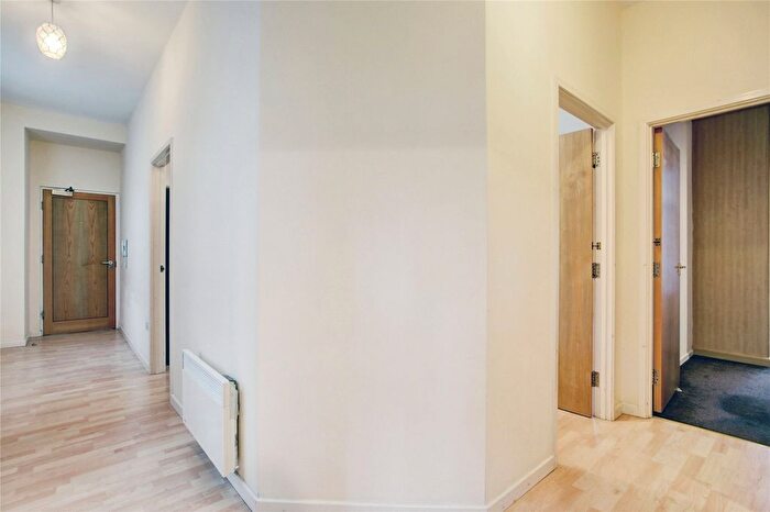 2 Bedroom Flat For Sale In Grainger Street, Newcastle Upon Tyne, Tyne And Wear, NE1