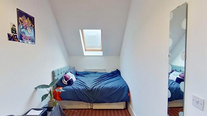 6 Bedroom House To Rent In B Hockley, Nottingham, NG1