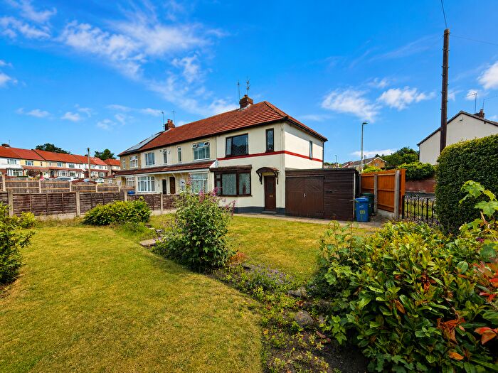 3 Bedroom End Of Terrace House For Sale In Saltwells Road, Netherton, Dudley, DY2