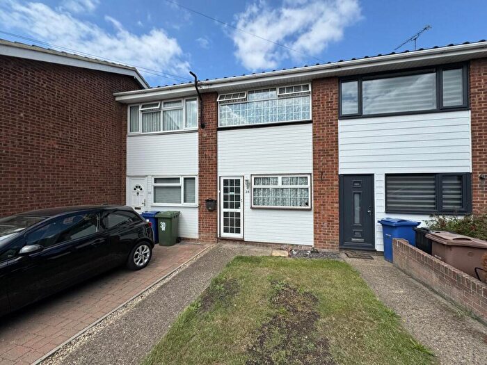 2 Bedroom Terraced House For Sale In Furness Close, Chadwell St. Mary, RM16