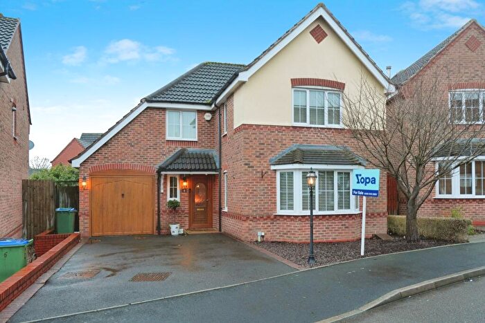 4 Bedroom Detached House For Sale In Harrington Croft, West Bromwich, B71
