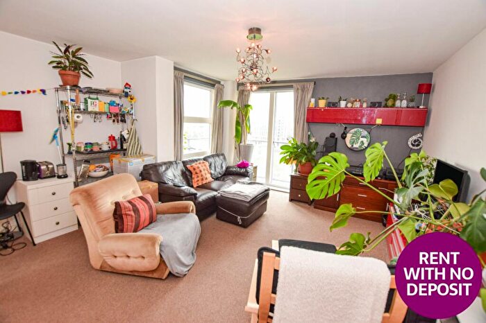2 Bedroom Flat To Rent In Masson Place, Hornbeam Way, Green Quarter, Manchester, M4