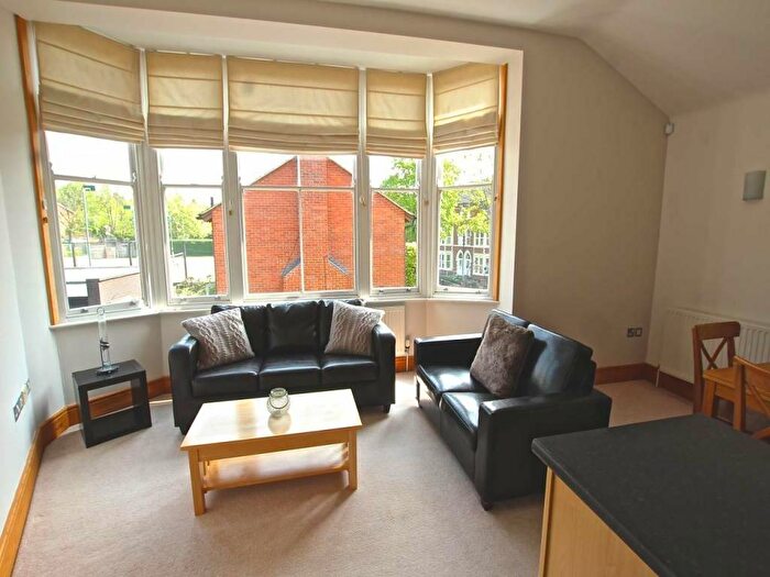 1 Bedroom Flat To Rent In The Lodge, Lucknow Road, Nottingham, Nottinghamshire, NG3