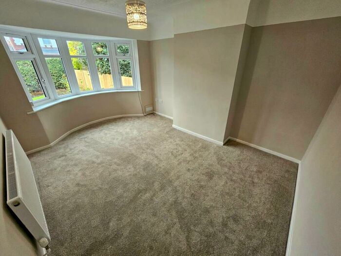 2 Bedroom Bungalow For Sale In Cornelius Drive, Thingwall, Wirral, CH61