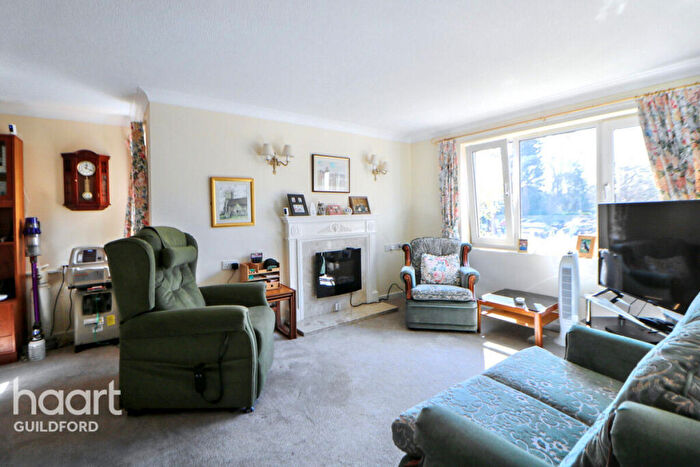 1 Bedroom Apartment For Sale In Burpham Lane, Guildford, GU4
