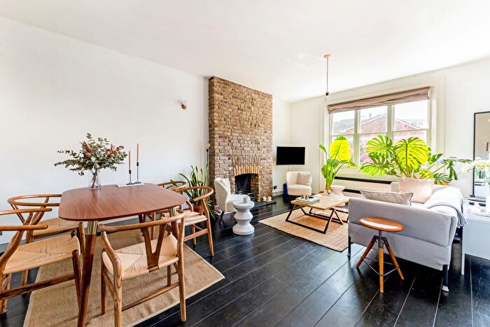 1 Bedroom Flat To Rent In Oppidans Road, Primrose Hill, London, NW3