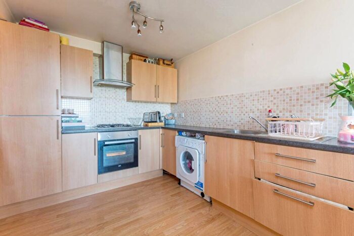 2 Bedroom Flat To Rent In Northolt Road, South Harrow, Harrow, HA2