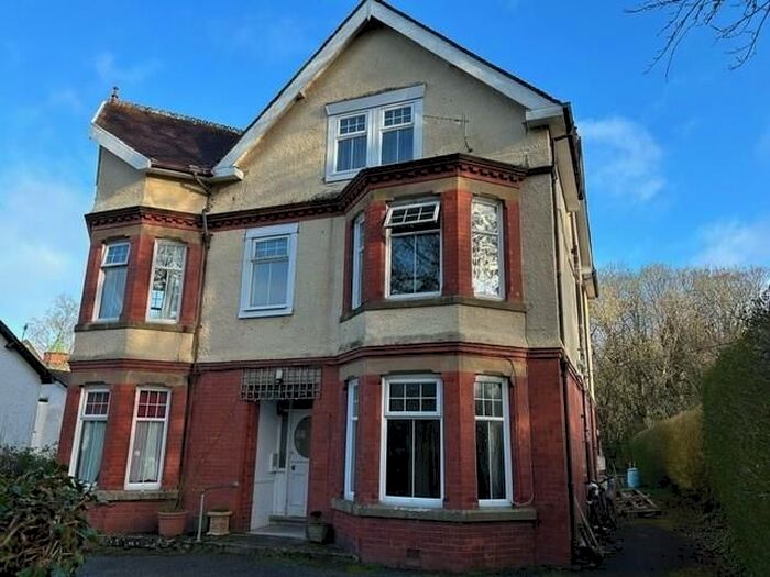 1 Bedroom Flat To Rent In Cefnllys Lane, Llandrindod Wells, LD1