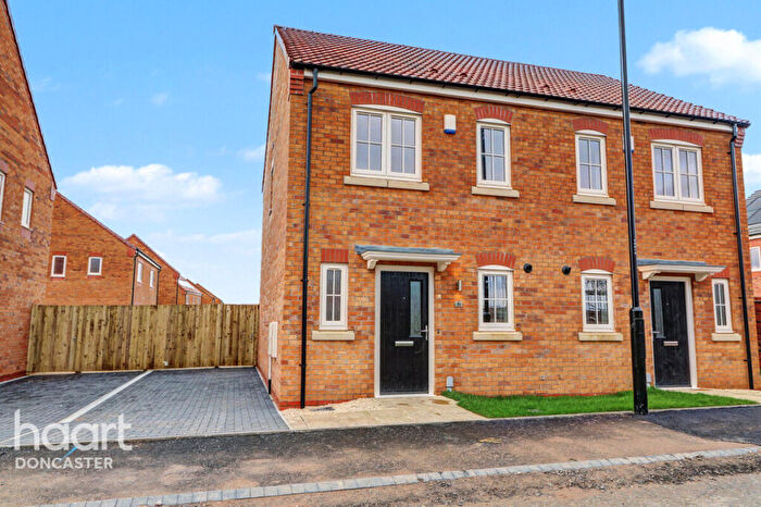 2 Bedroom Semi-Detached House For Sale In Hurst Avenue, Doncaster, DN3